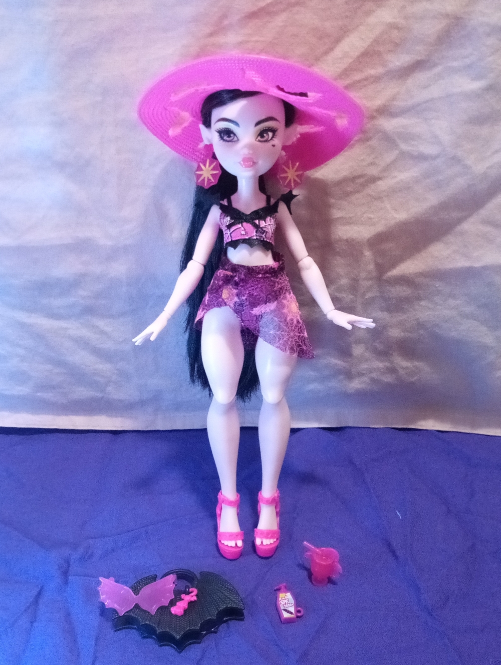 Monster High Draculaura G3 Scareadise Island Doll 2023